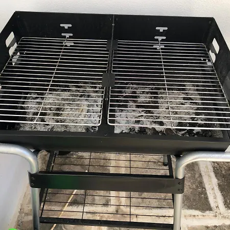 D. Apartamento